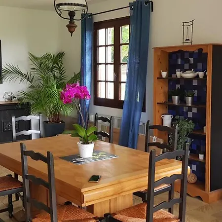 Le Clos Des Charmilles Дом отдыха